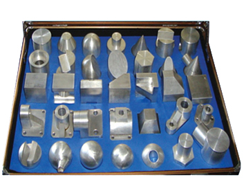 幾何體實測繪圖訓練裝置